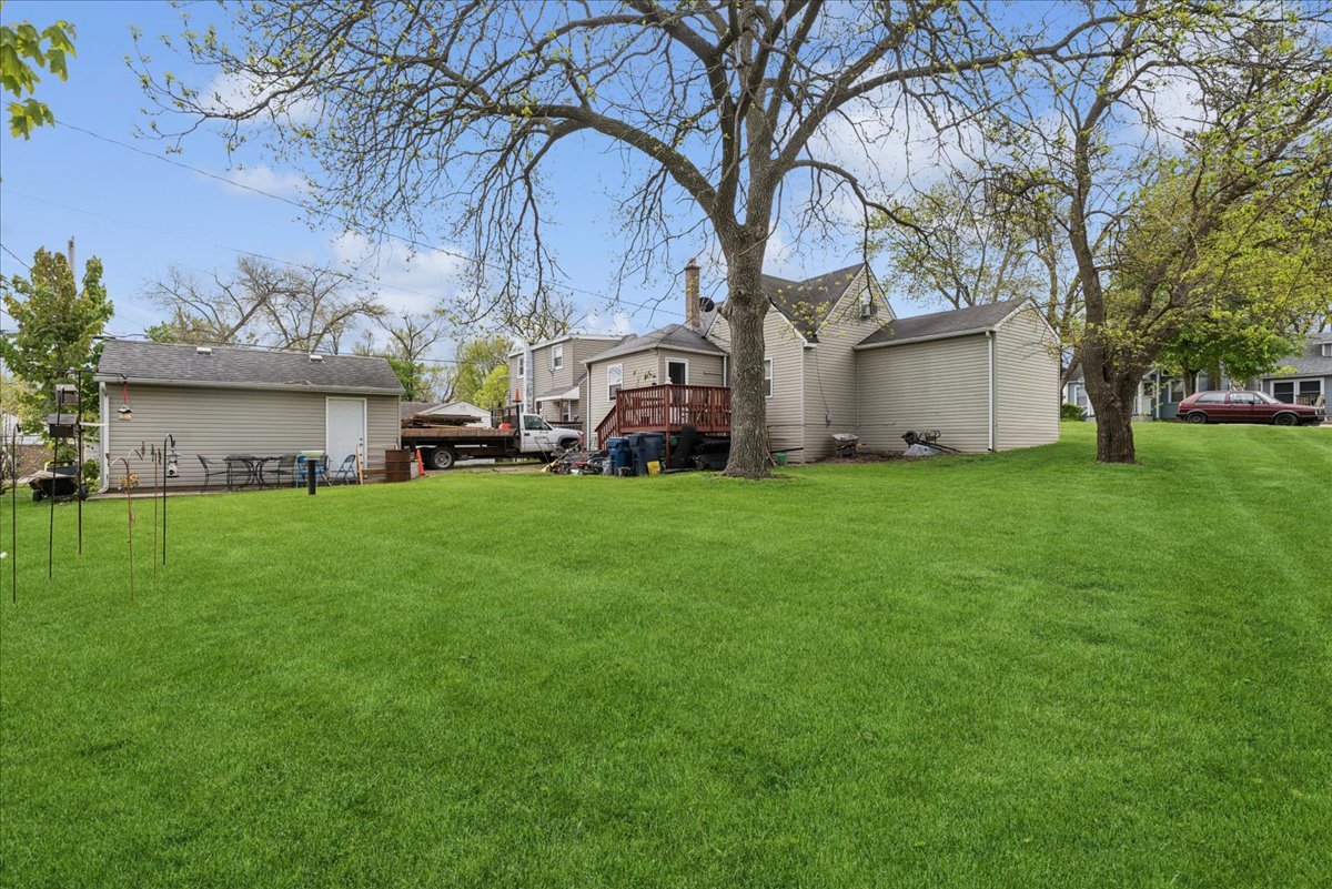 403 Highmoor Drive Property Photo 11