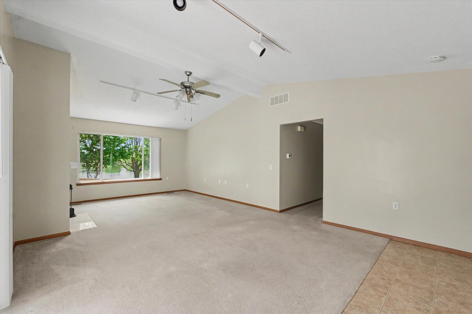 3403 Timberline Drive Property Photo 5