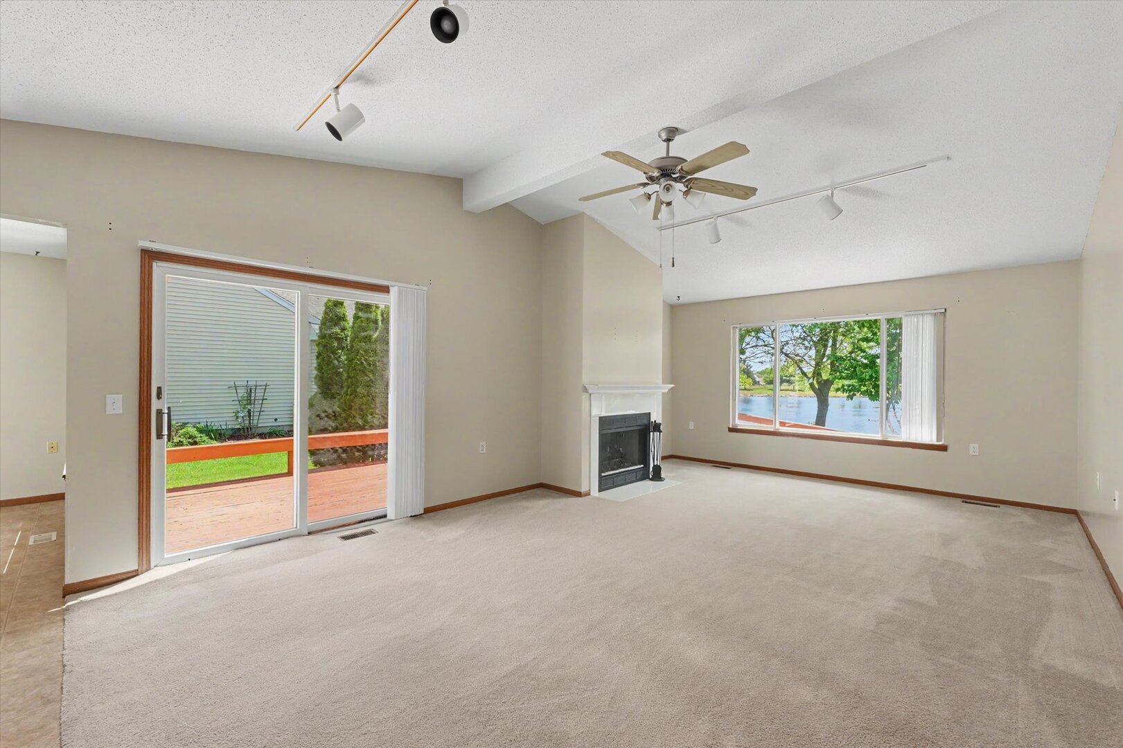 3403 Timberline Drive Property Photo 6