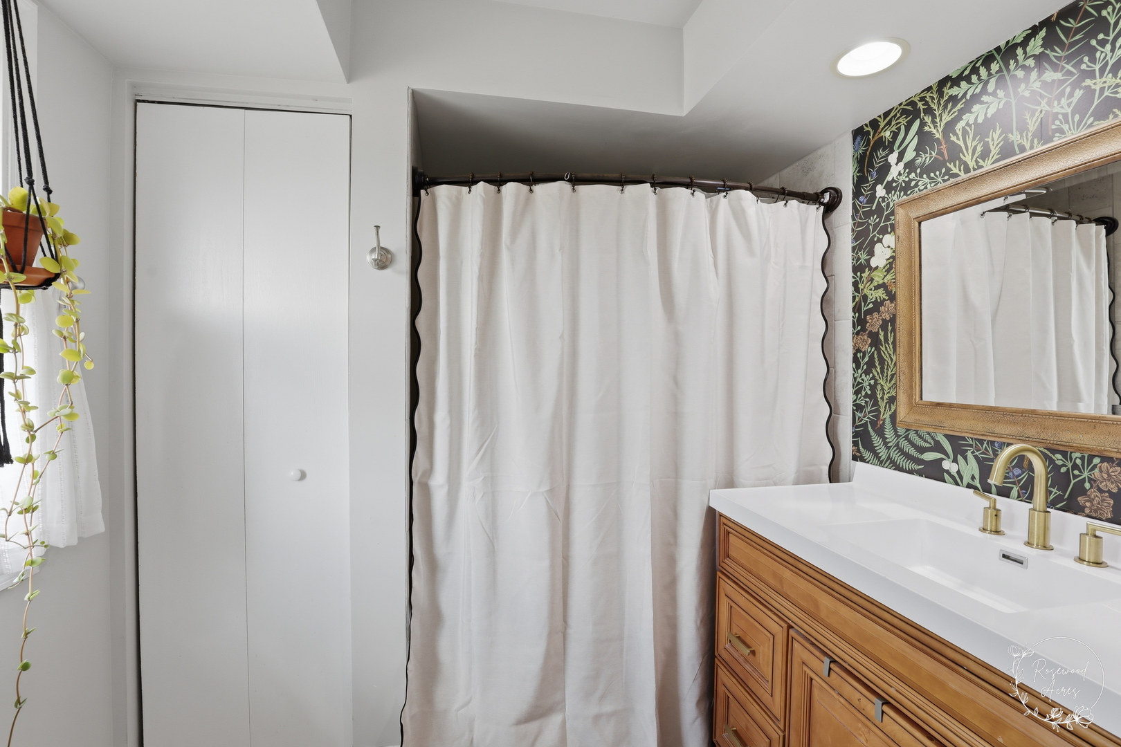 417 N Thames Court Property Photo 14