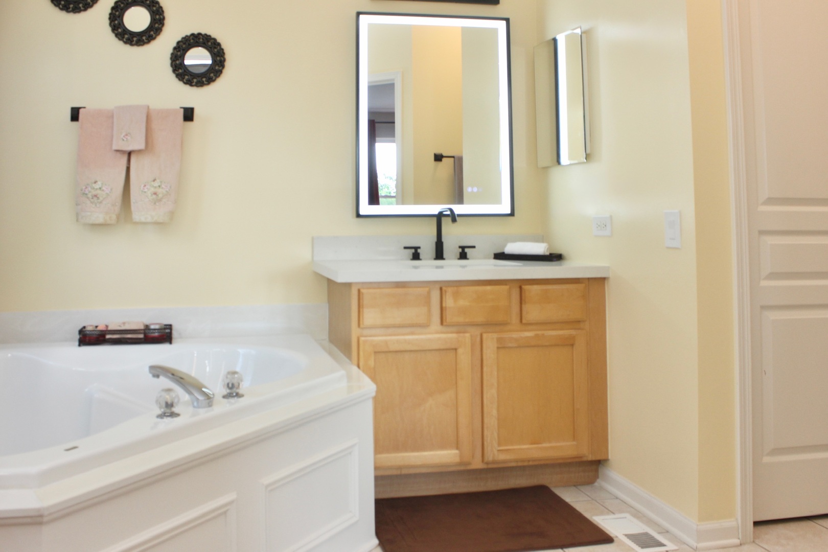 4740 Whitehall Court Property Photo 60