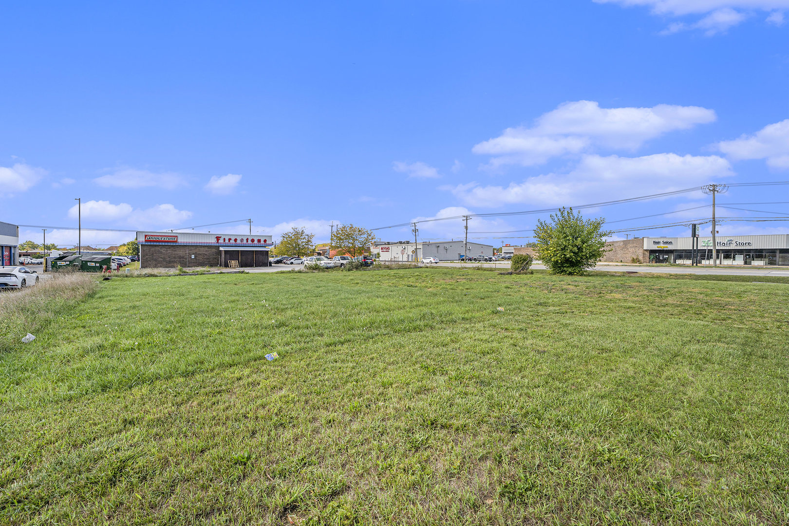 17001 Glen Oak Avenue Property Photo 8