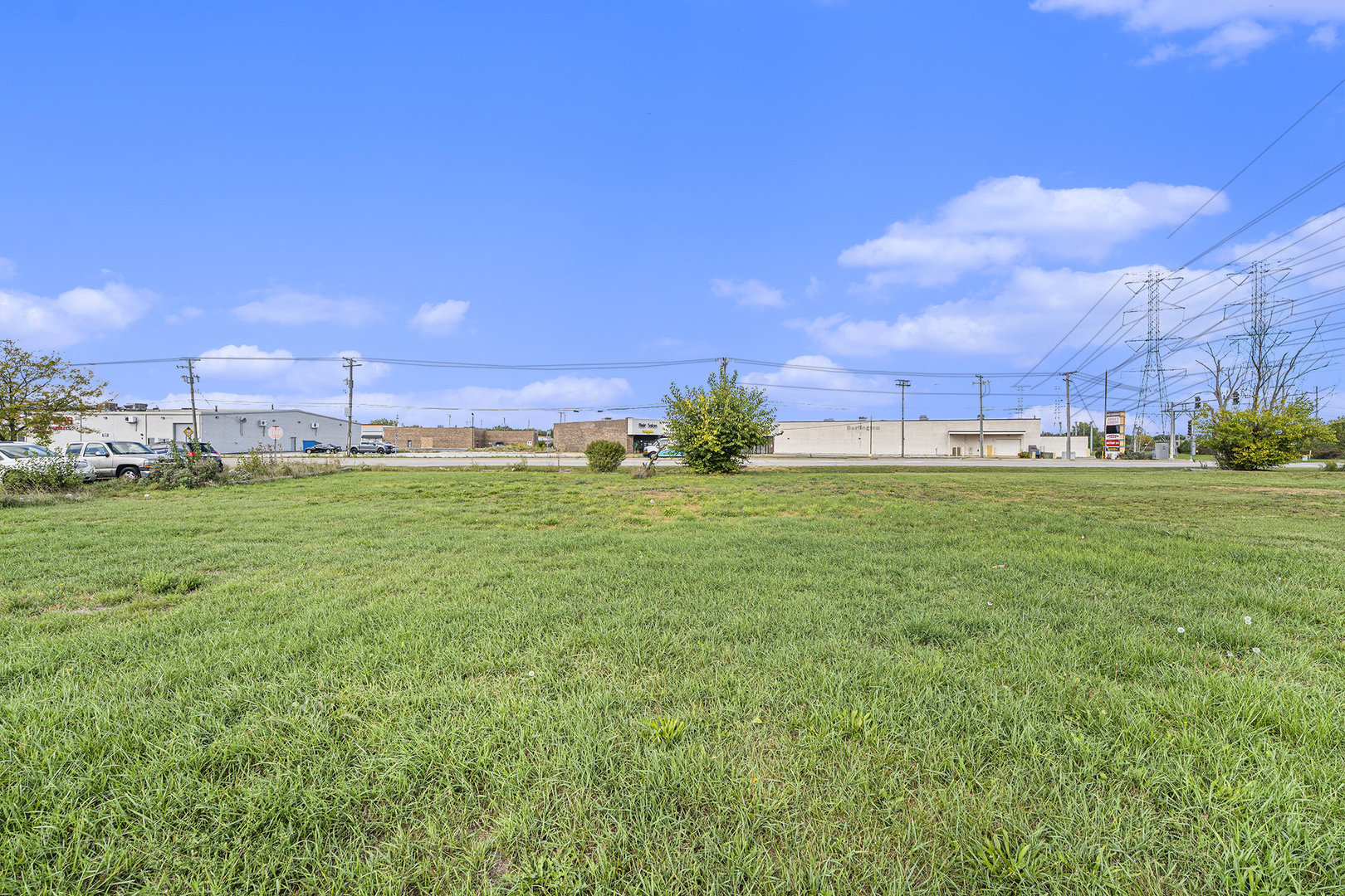 17001 Glen Oak Avenue Property Photo 10