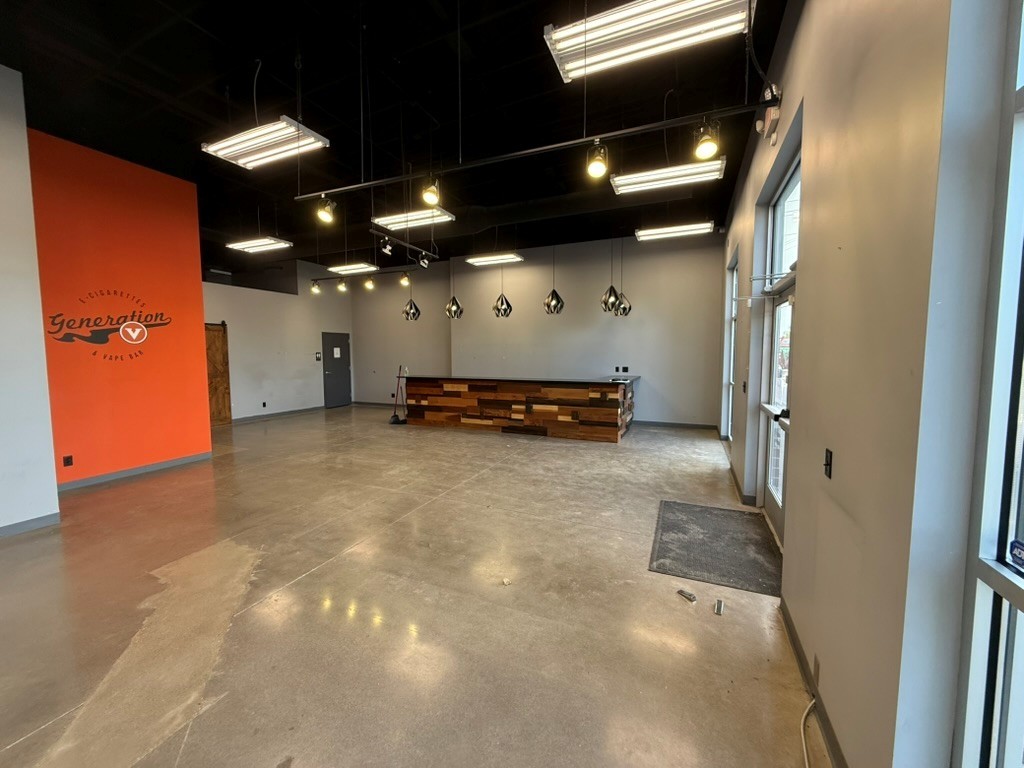 1800 N Division Street Property Photo 2