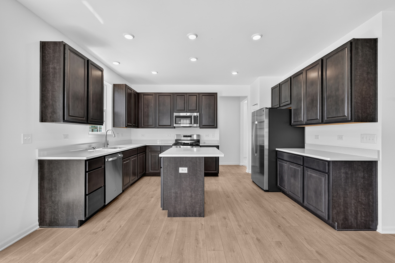 176 Blazing Star Trail Property Photo 3
