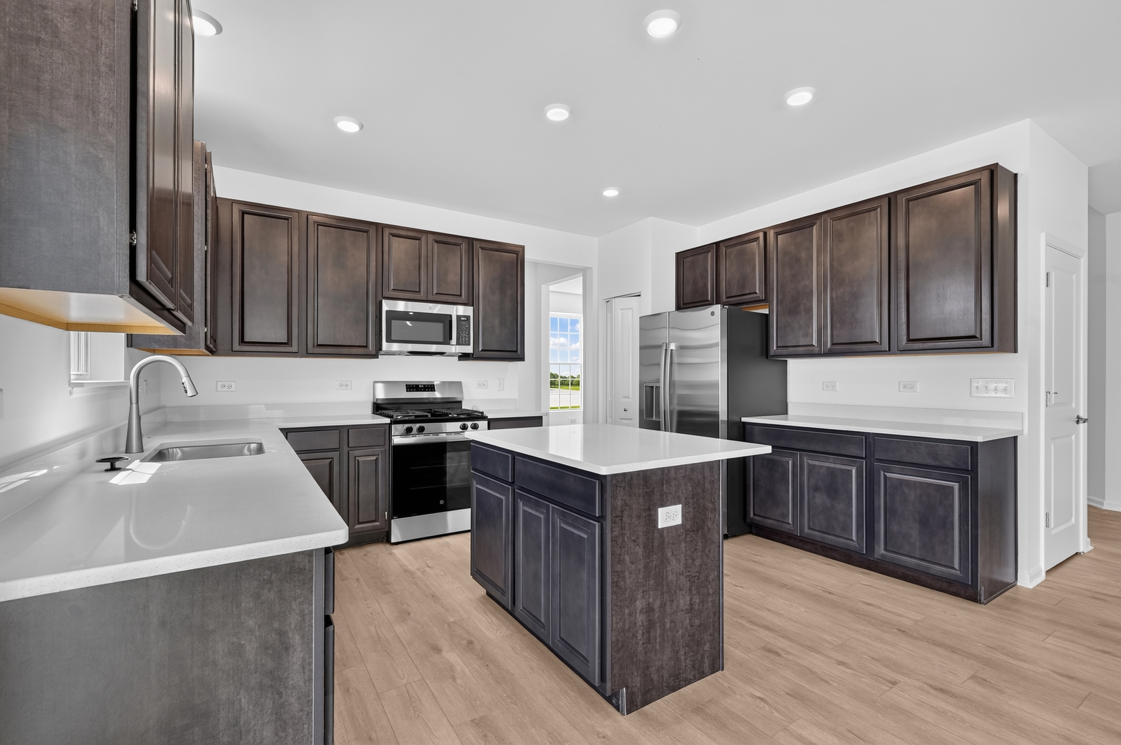 176 Blazing Star Trail Property Photo 5