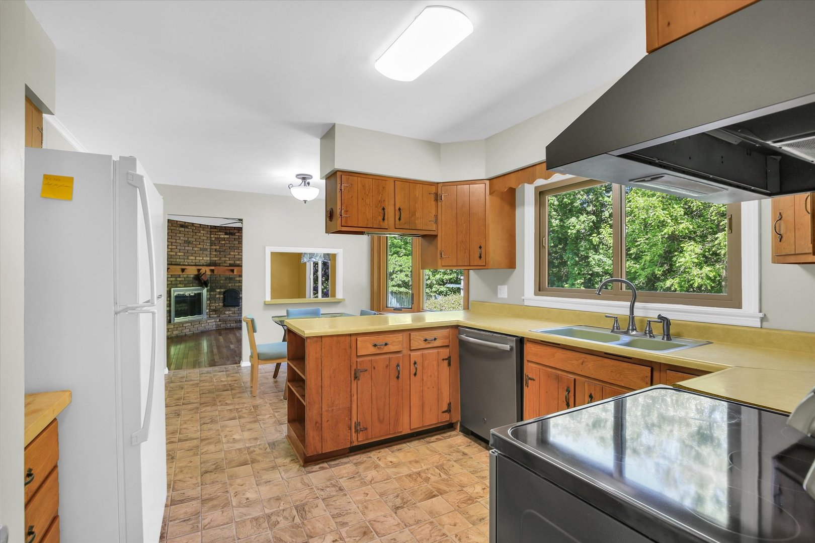 28 Dunlap Drive Property Photo 14