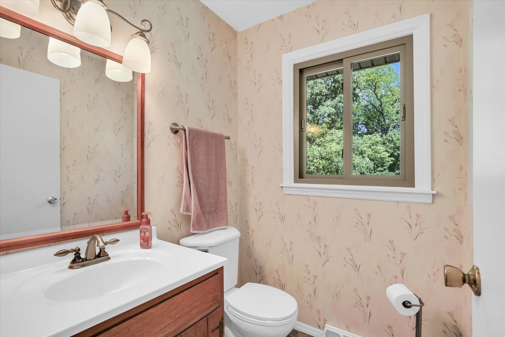 28 Dunlap Drive Property Photo 17