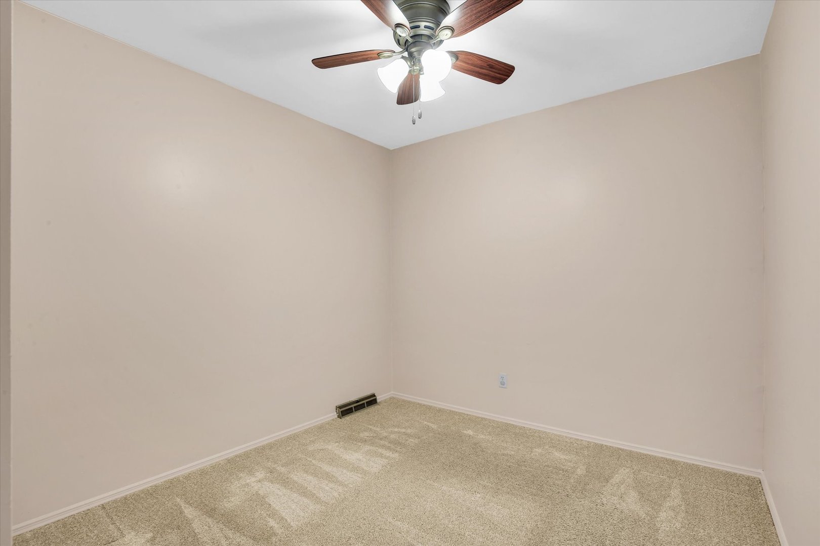 28 Dunlap Drive Property Photo 19