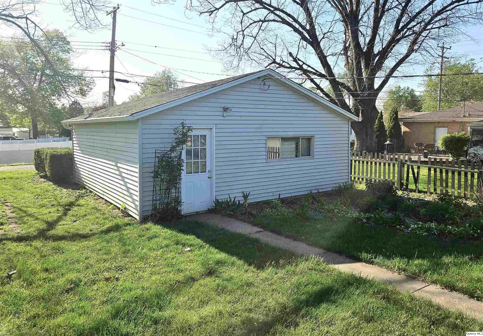 1212 S 22nd Street Property Photo 29