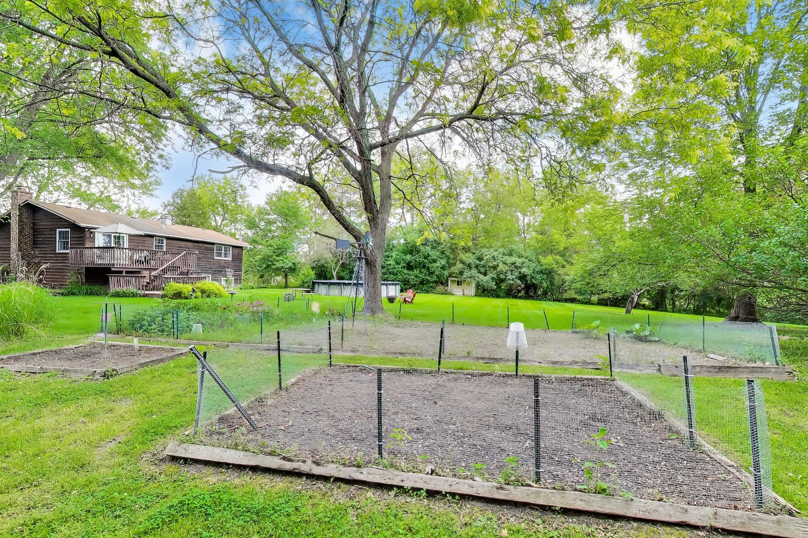 34073 N Fairfield Road Property Photo 23