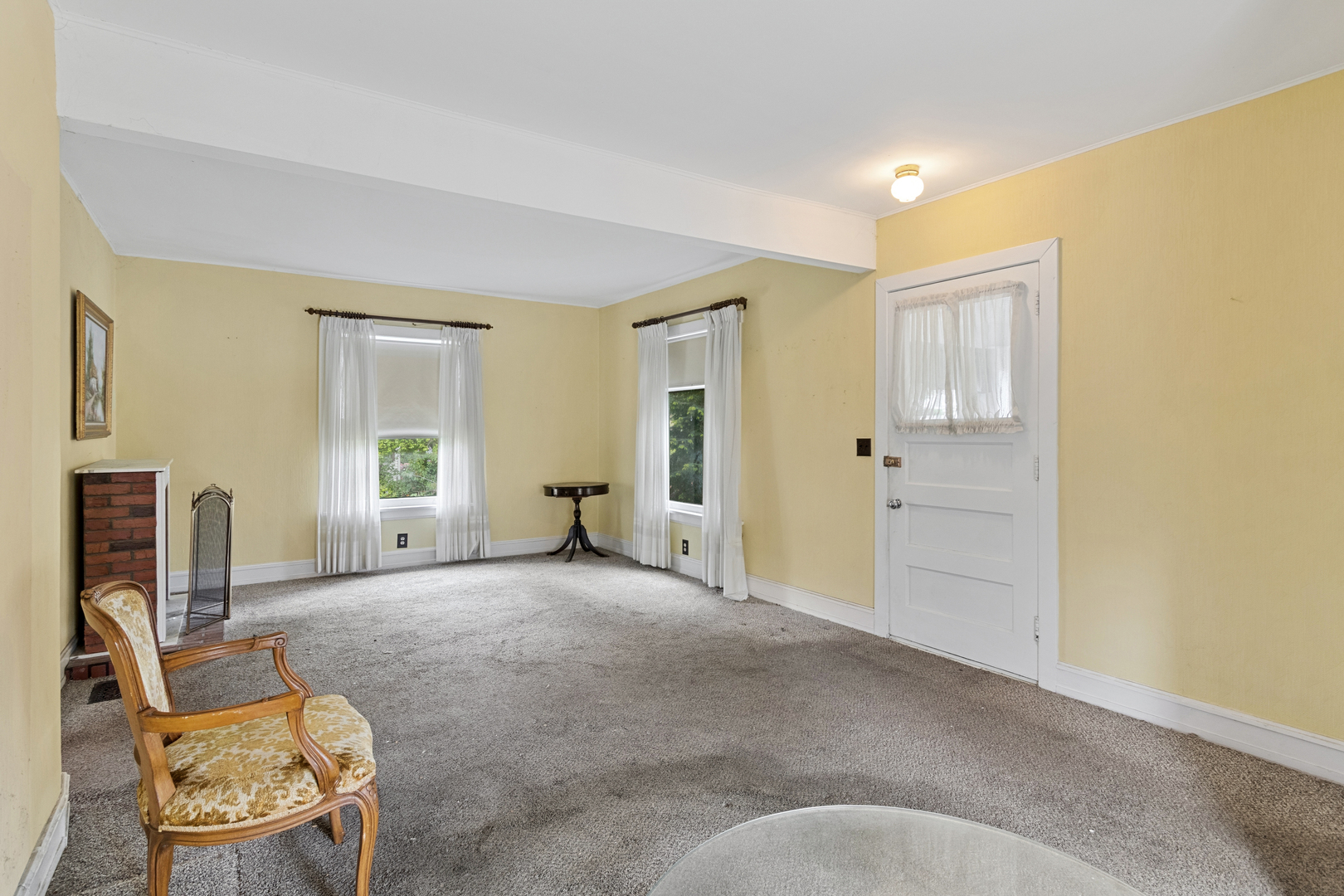 7220 N Hamilton Avenue Property Photo 6