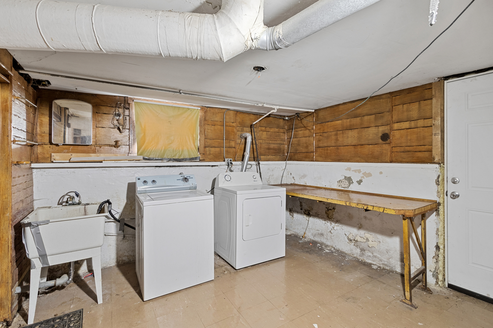 7220 N Hamilton Avenue Property Photo 16