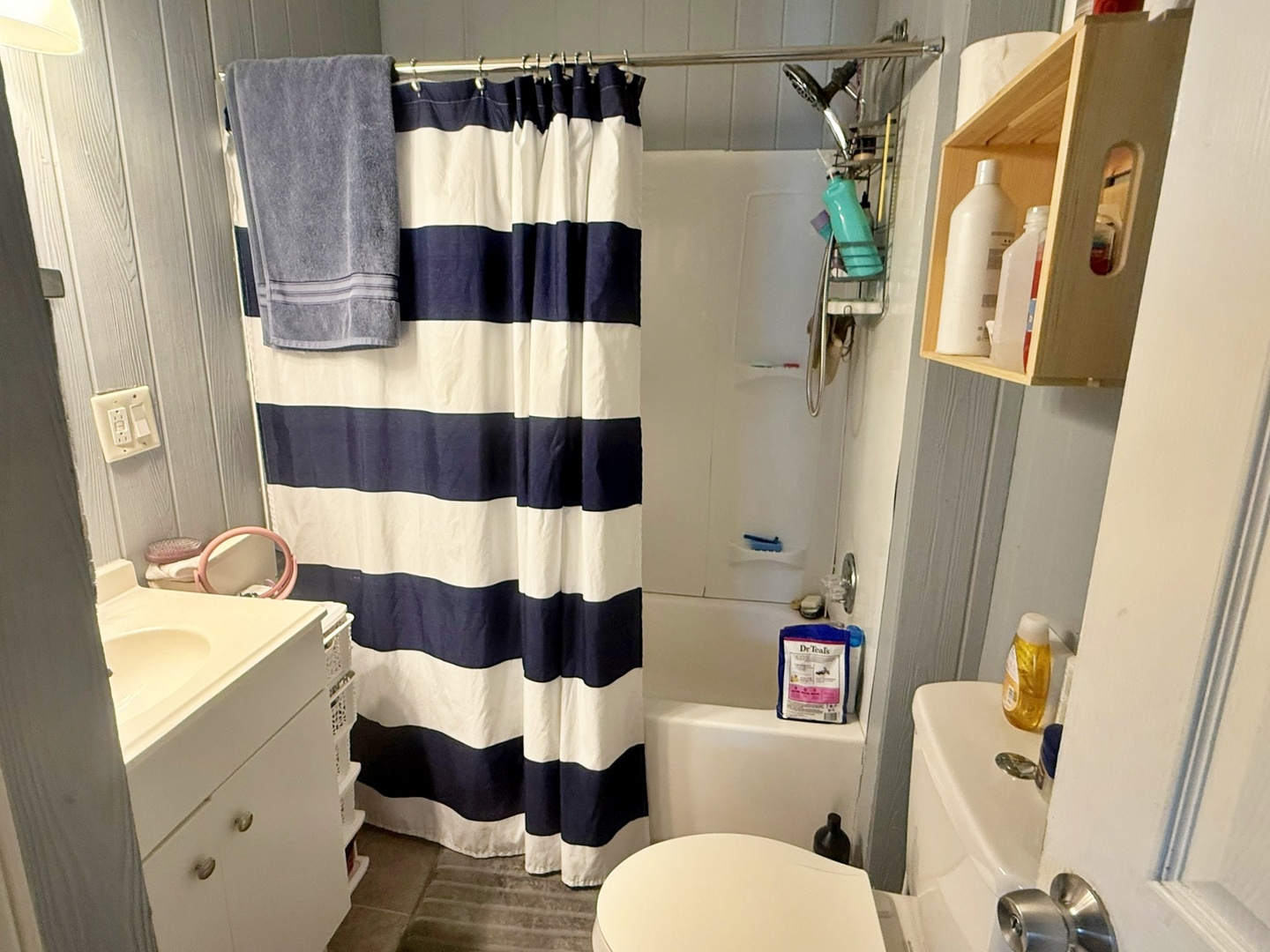 204 W 18th Street Property Photo 7