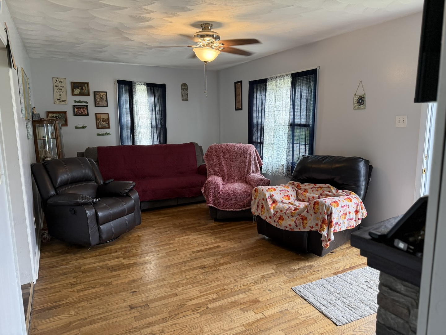 219 E Williams Street Property Photo 9