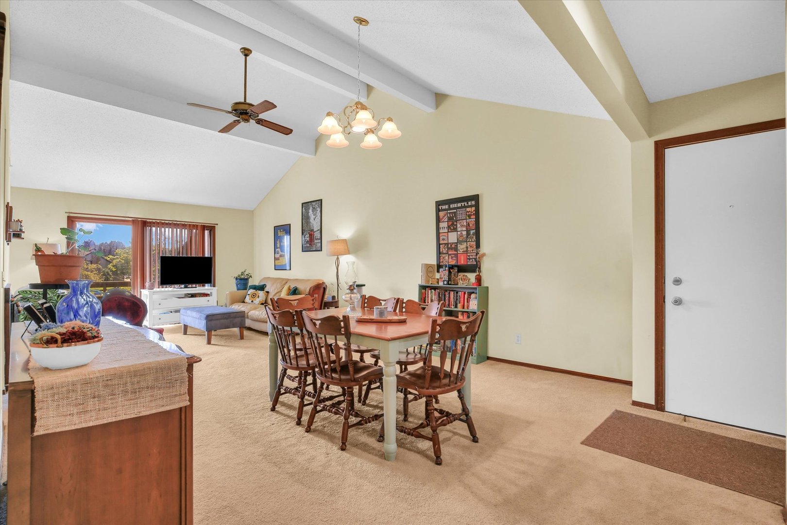 2108 Sunview Drive 2108 Property Photo 6