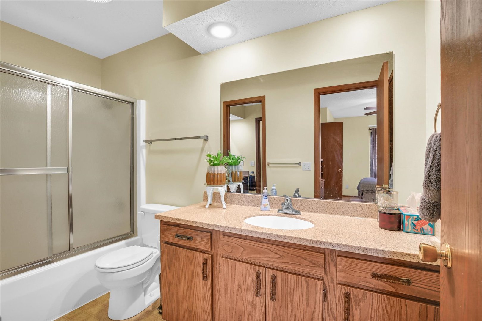 2108 Sunview Drive 2108 Property Photo 25