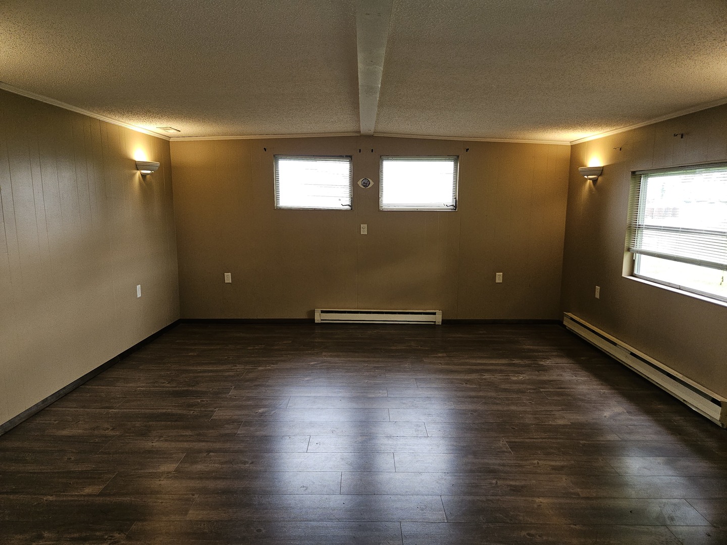 418 S 1st Street Property Photo 15