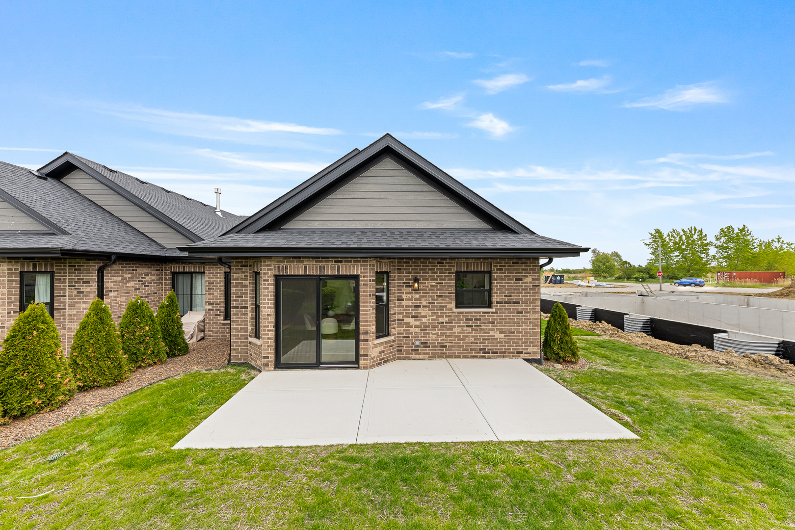 2600 Delavan Drive Property Photo 19