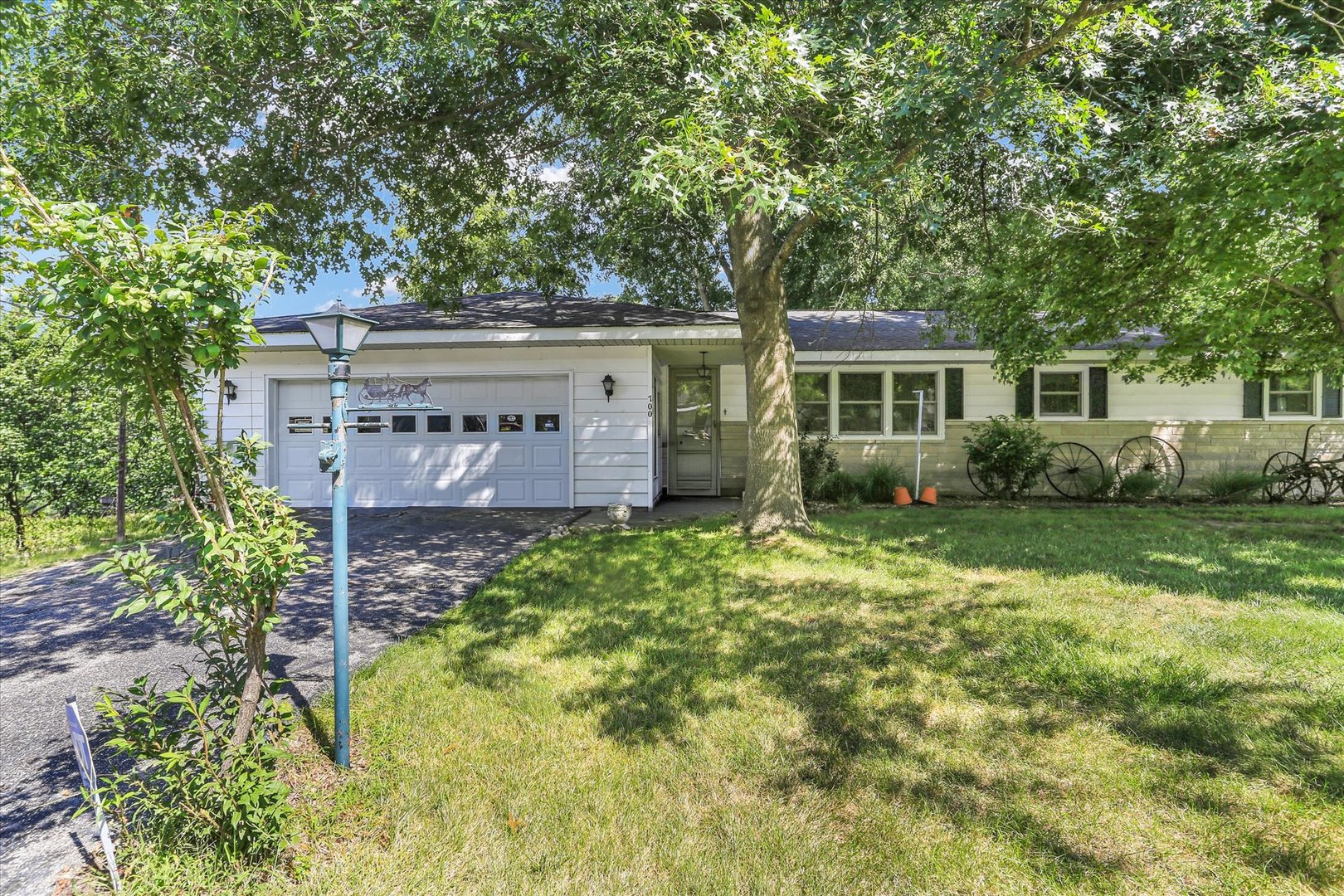 700 S D Street Property Photo 10