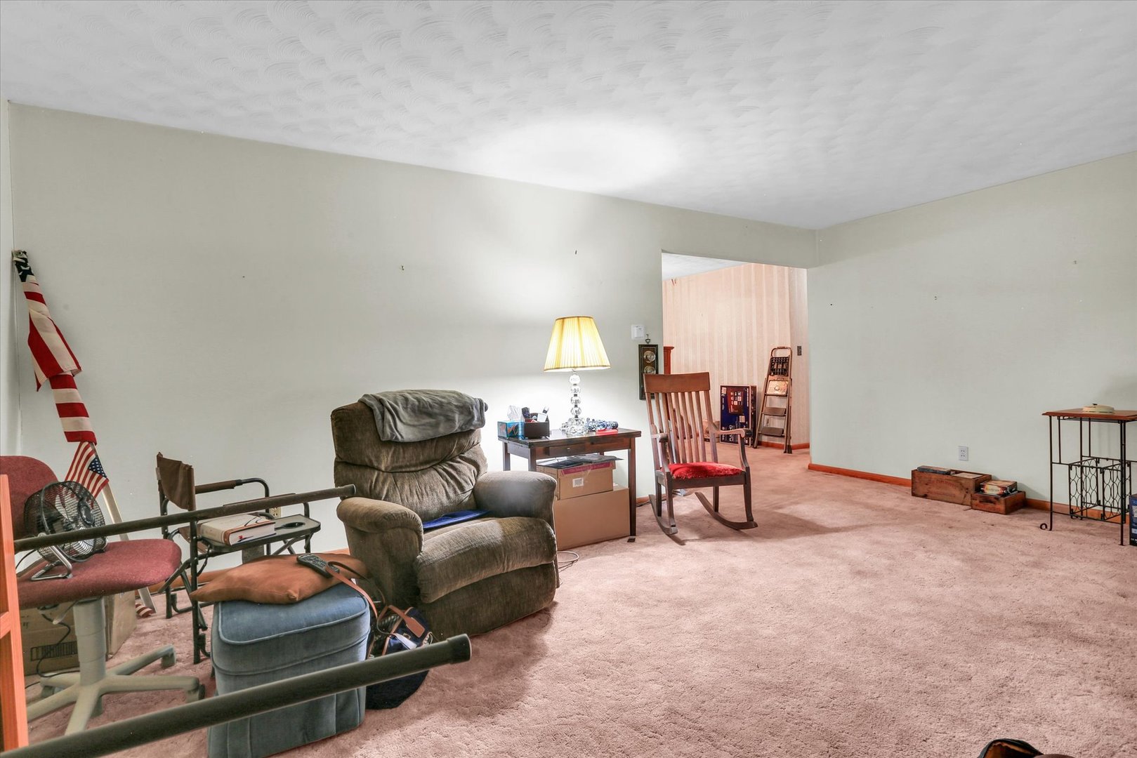 700 S D Street Property Photo 14