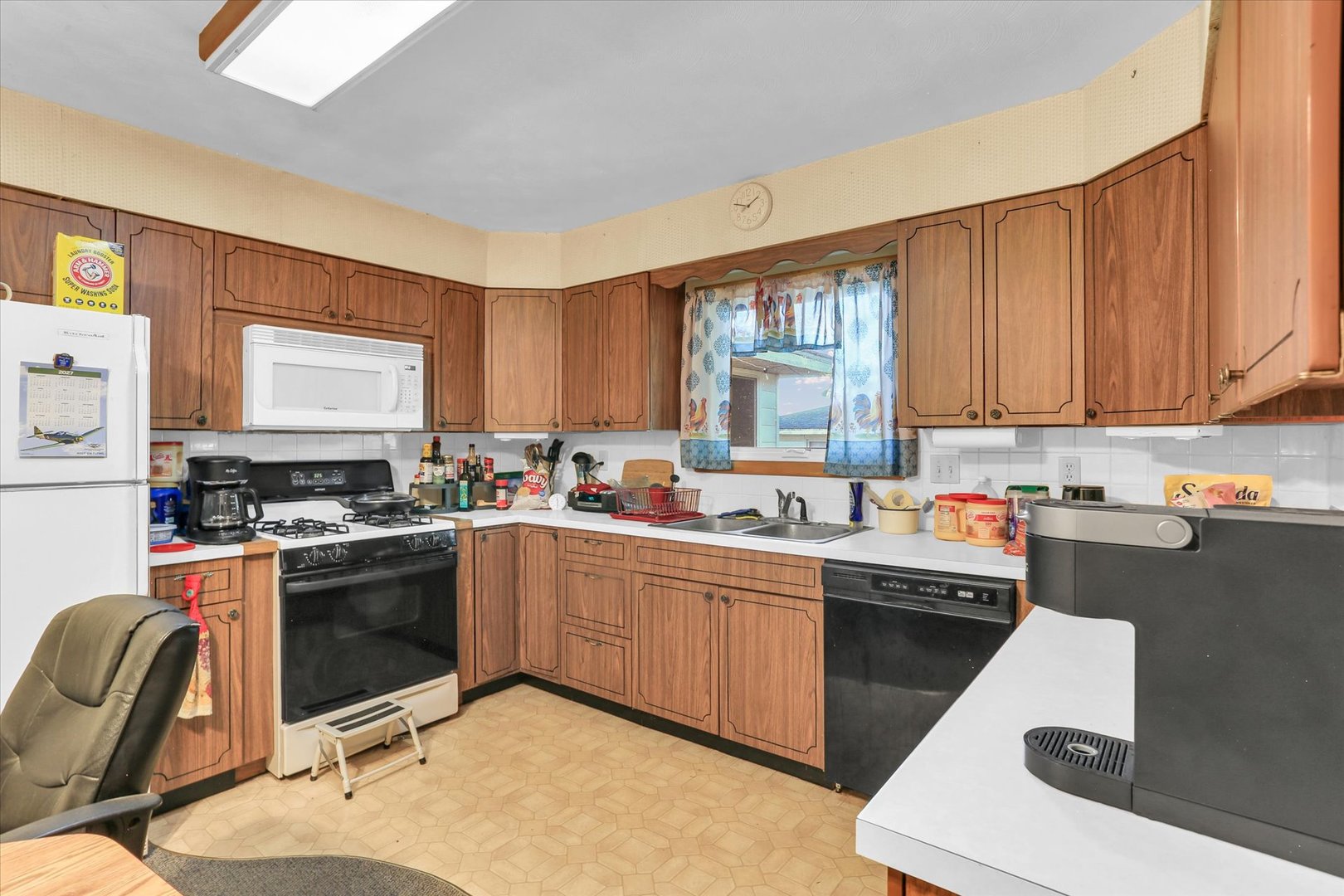 700 S D Street Property Photo 16