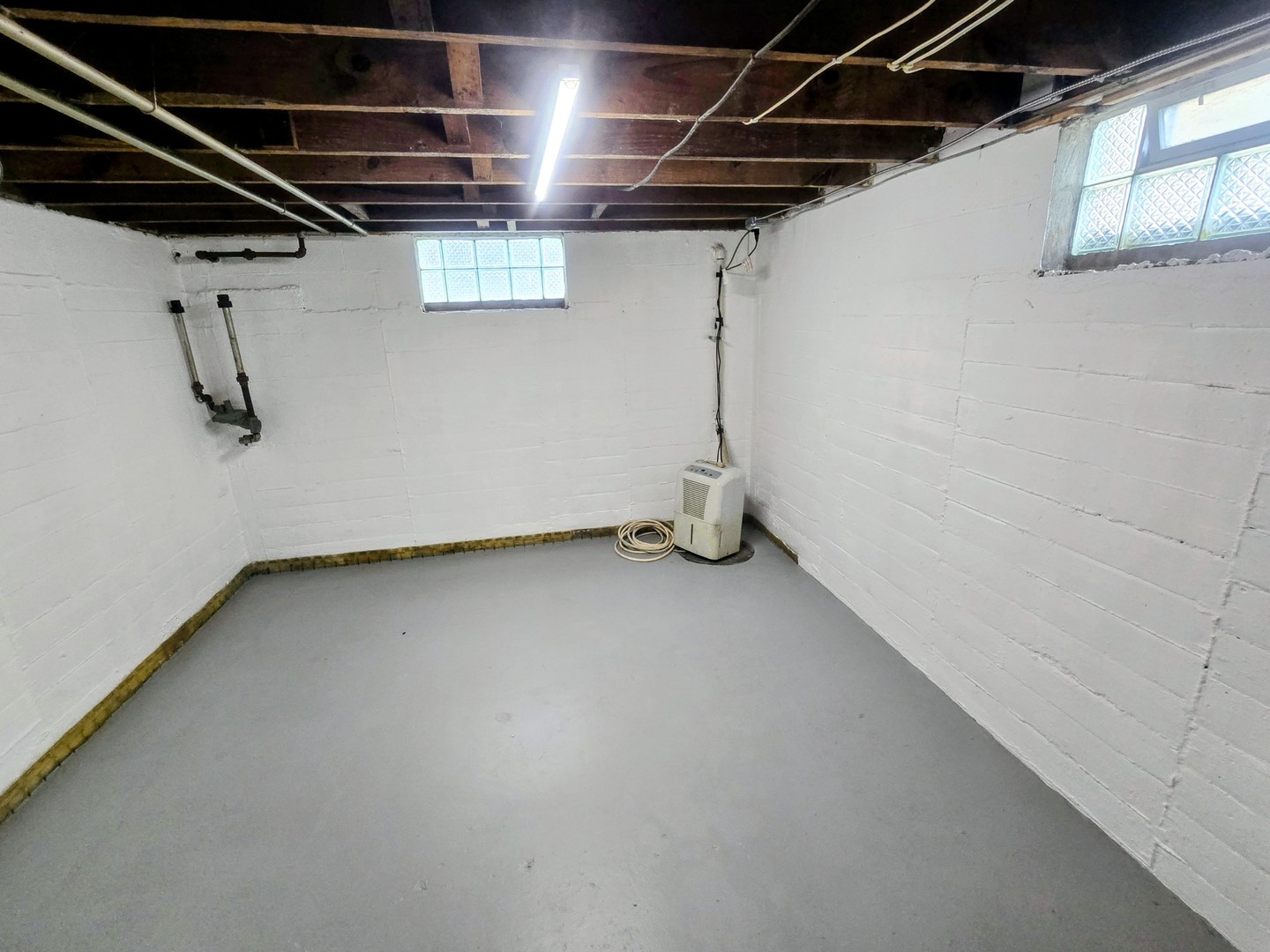 1640 N Prairie Avenue Property Photo 15