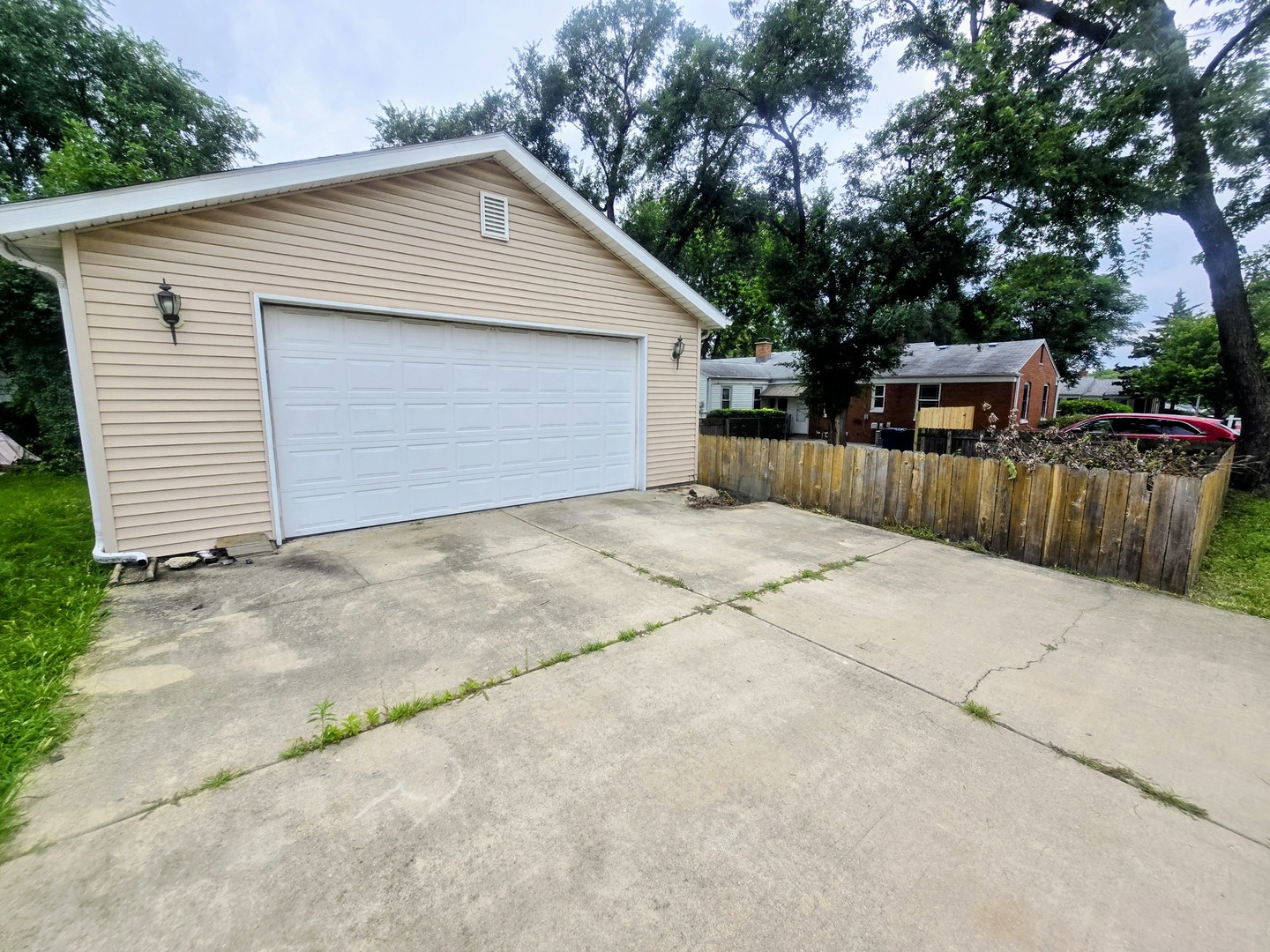 1640 N Prairie Avenue Property Photo 20