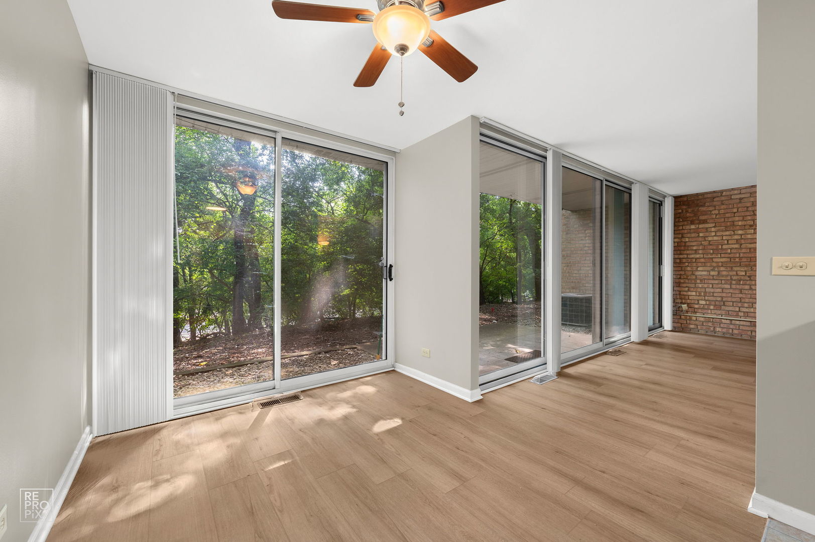 6010 Forest View Road 1b Property Photo 5