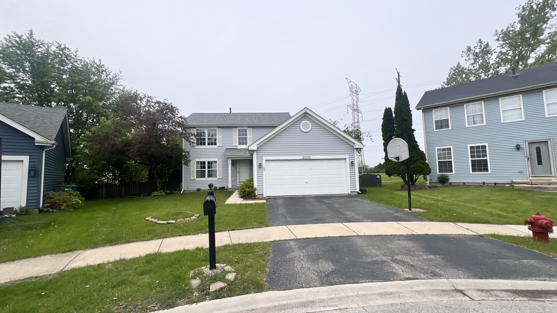 21313 W Cascade Court Property Photo 2