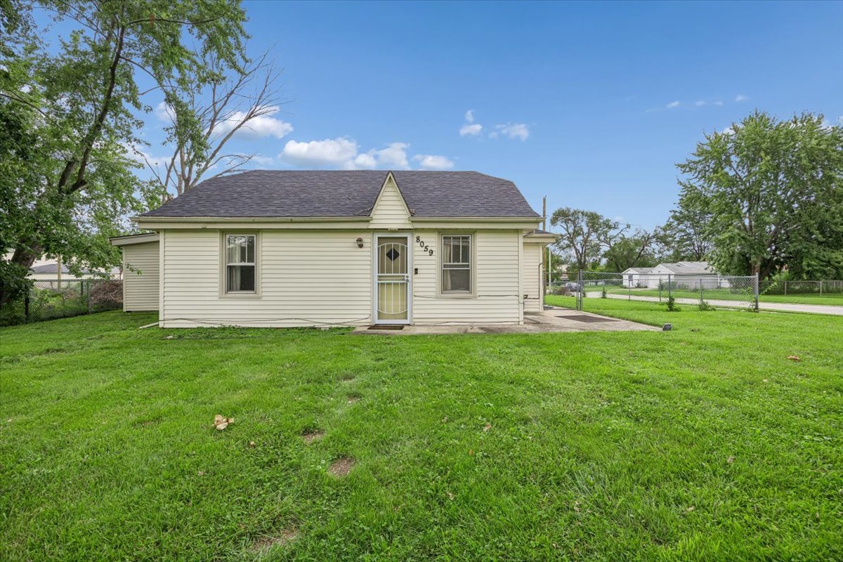 8059 Lorel Avenue Property Photo 1