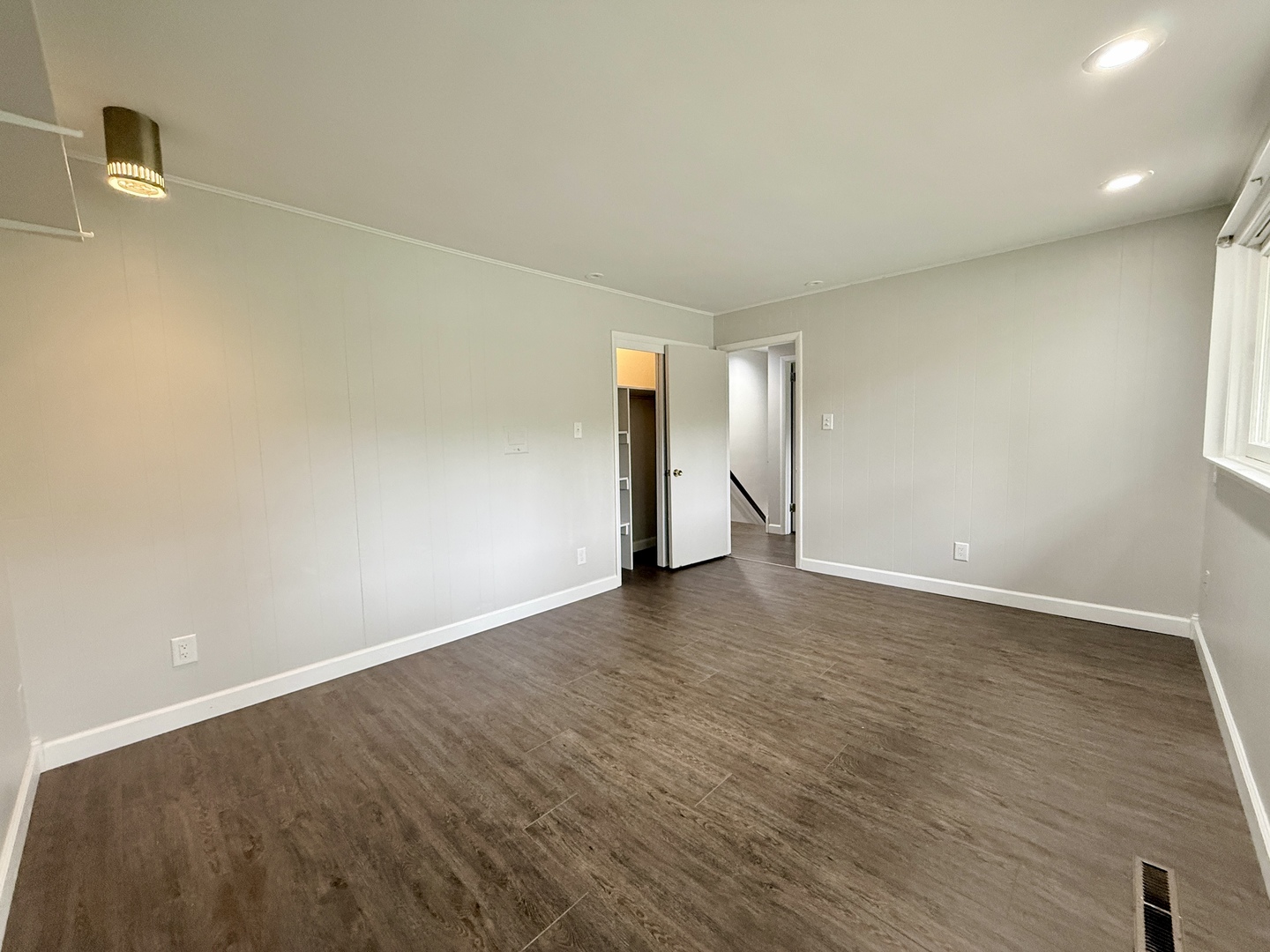206 Julie Drive Property Photo 32
