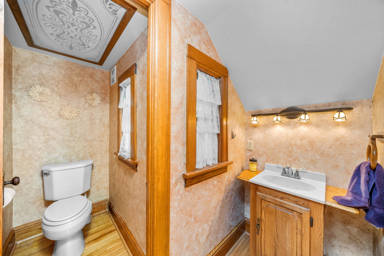 204 N West Street Property Photo 21