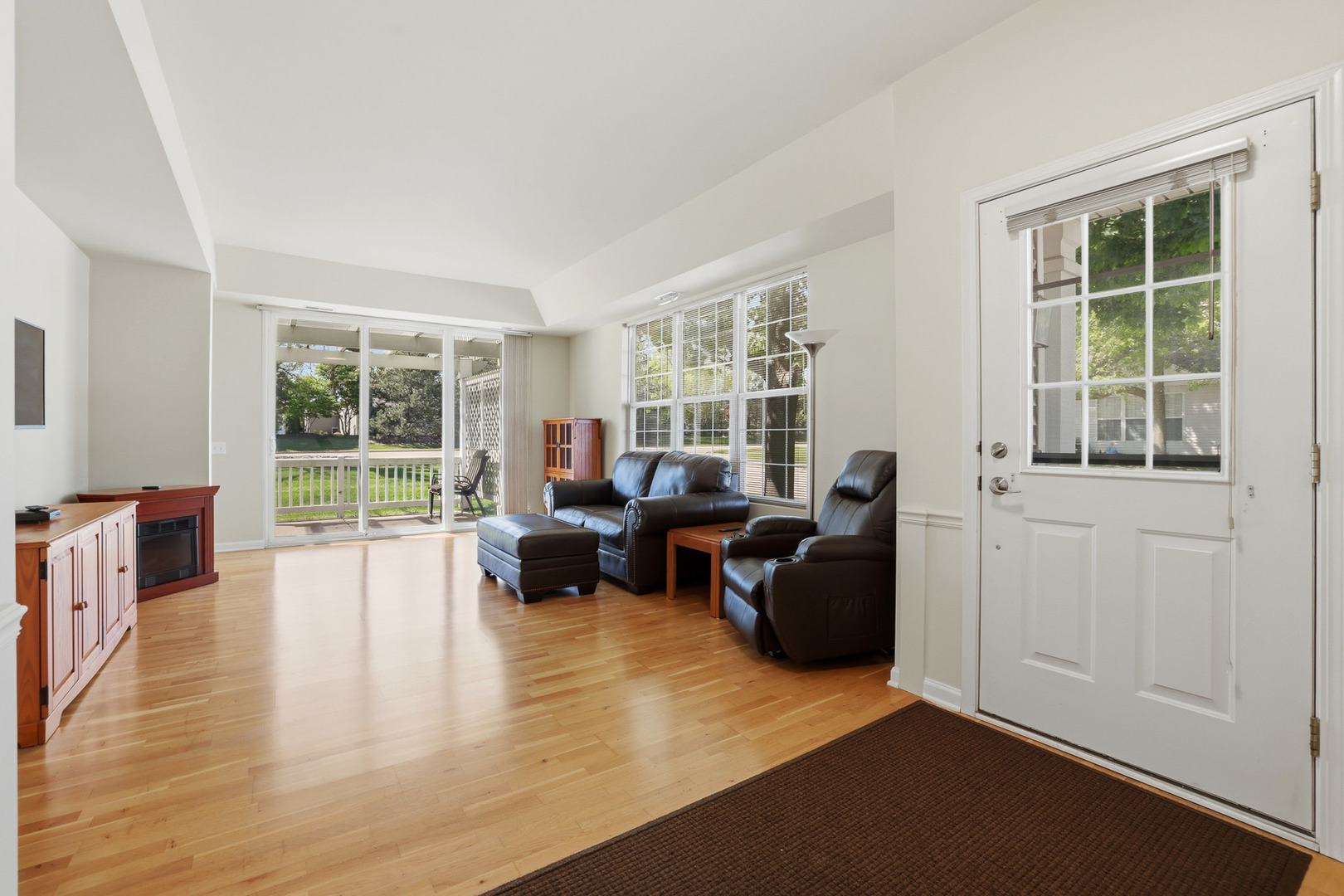 13094 Patriot Way Property Photo 3