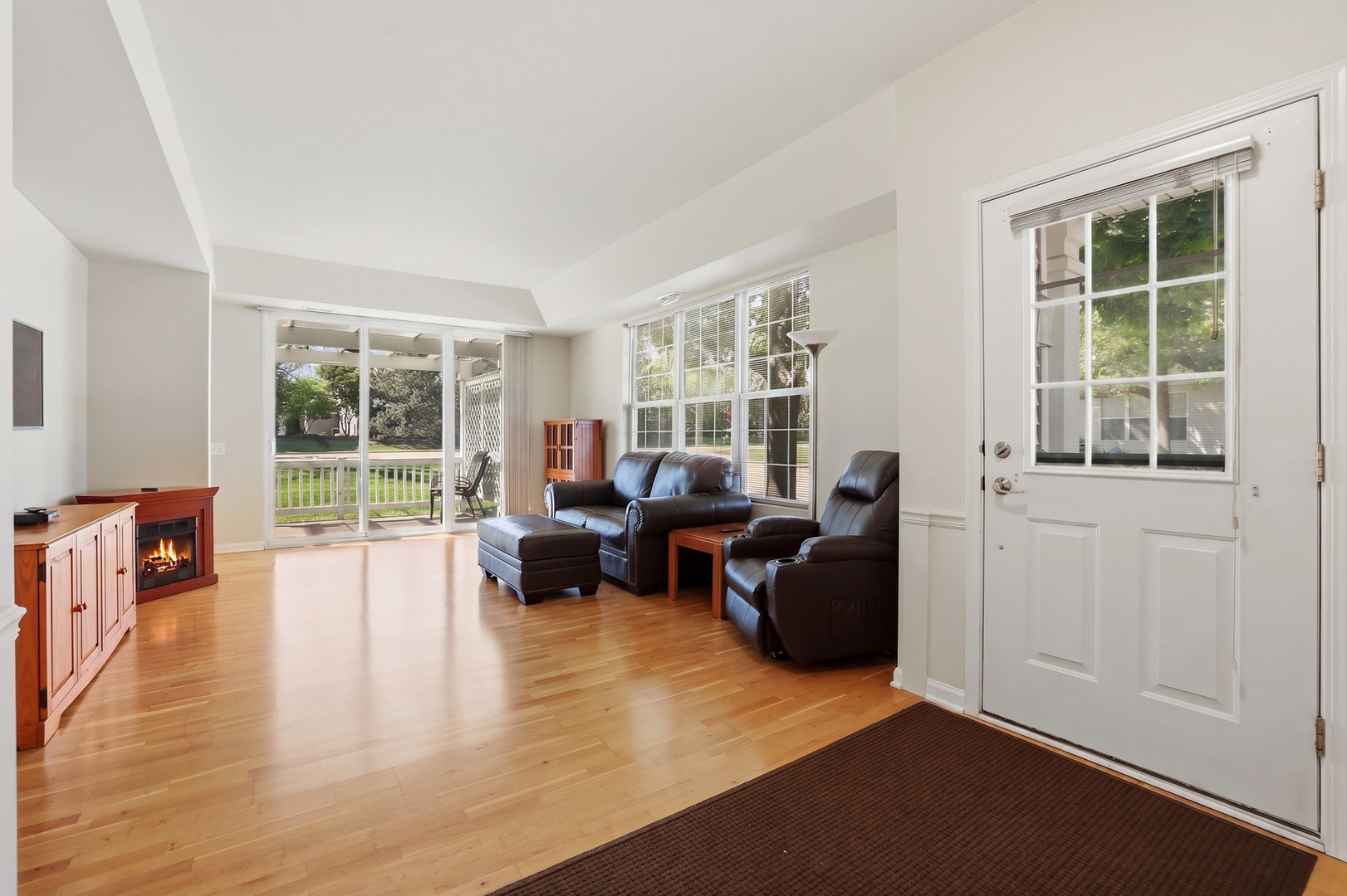 13094 Patriot Way Property Photo 4