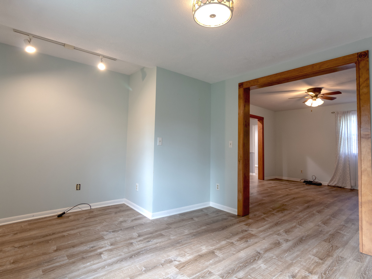 218 W South Street Property Photo 10