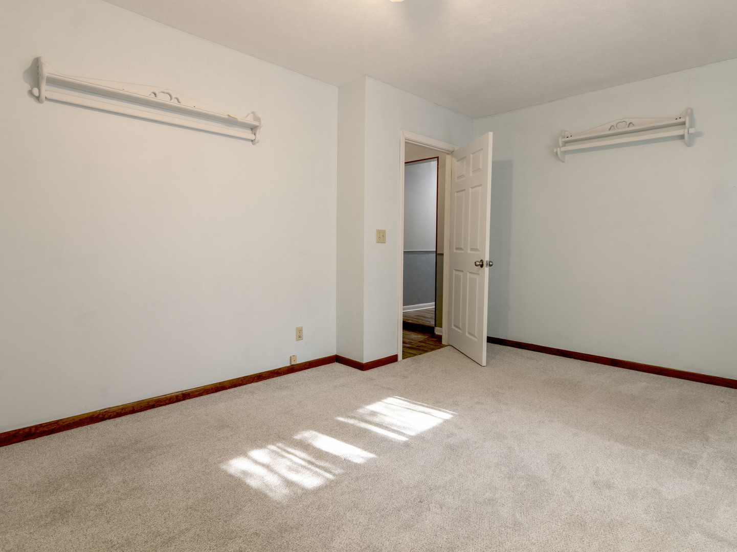 218 W South Street Property Photo 20