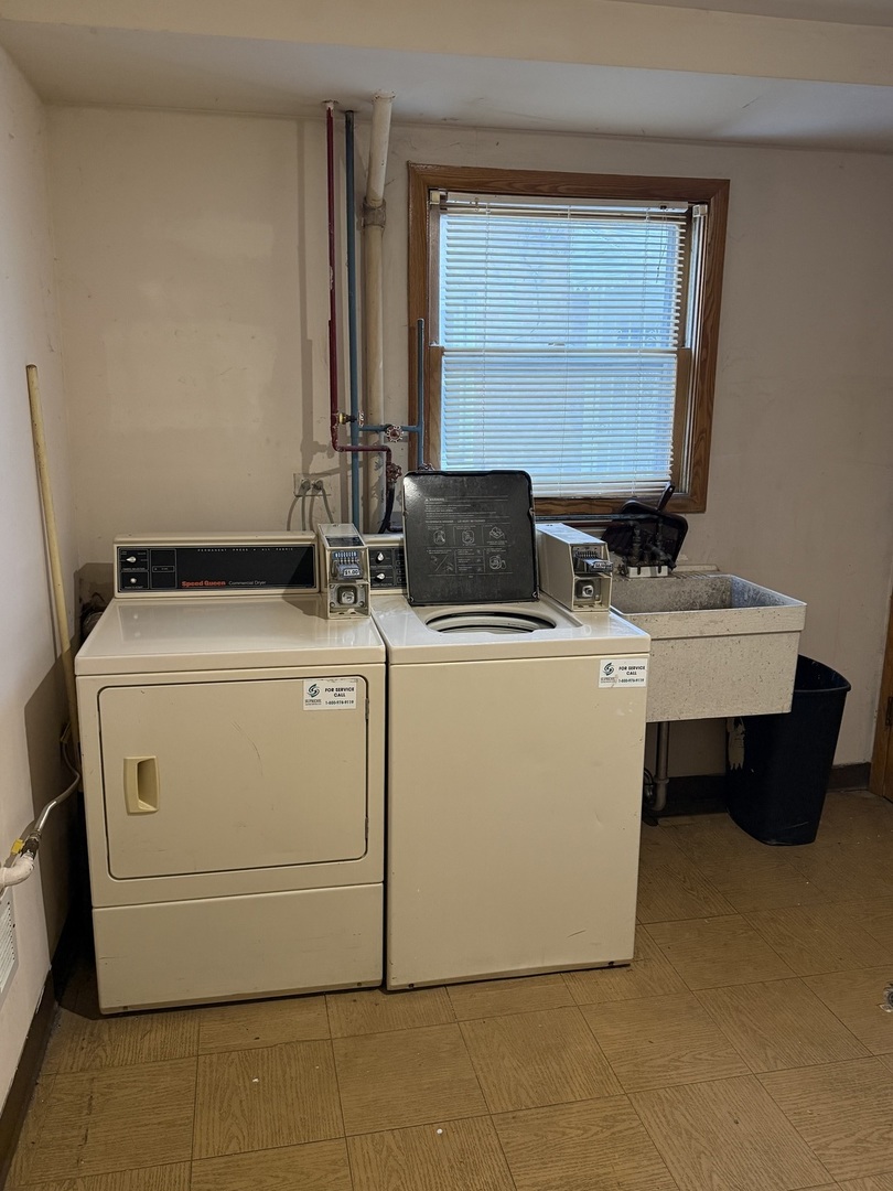 5007 W Diversey Avenue Property Photo 16