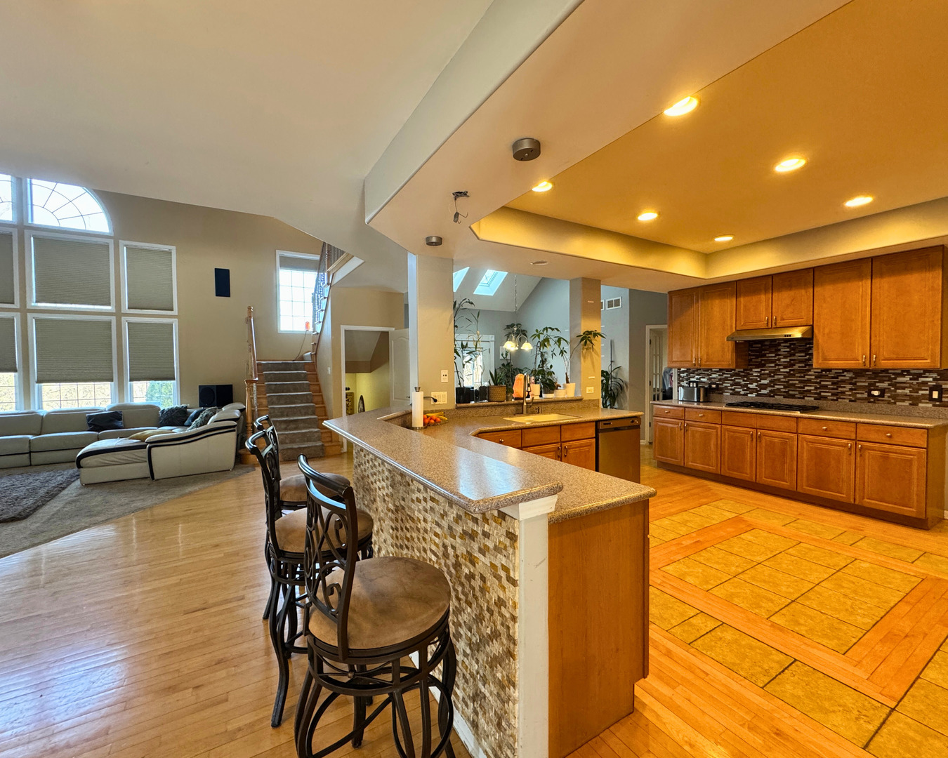 3805 Gladstone Drive Property Photo 46