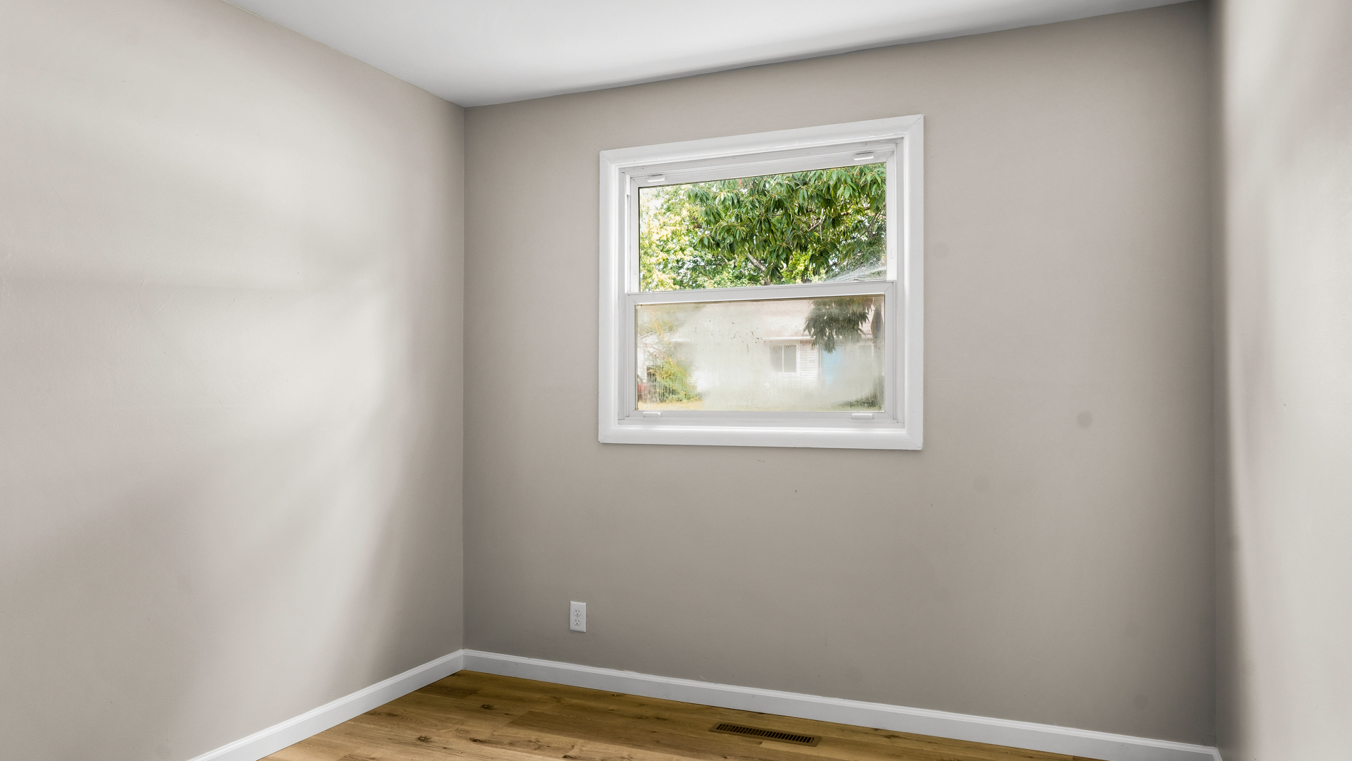 1407 Paula Drive Property Photo 15