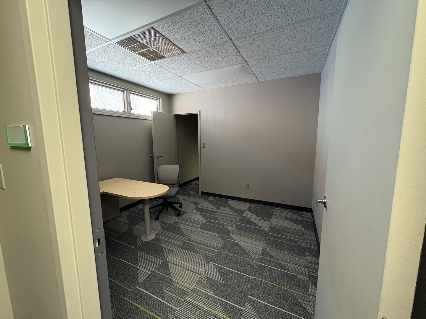 201 W Broadway Boulevard Property Photo 19