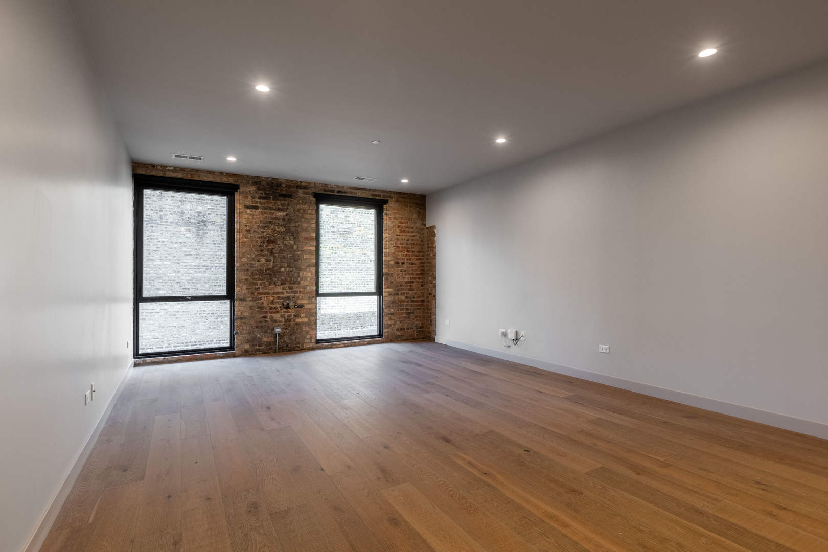 1706 Sherman Avenue 301 Property Photo 3