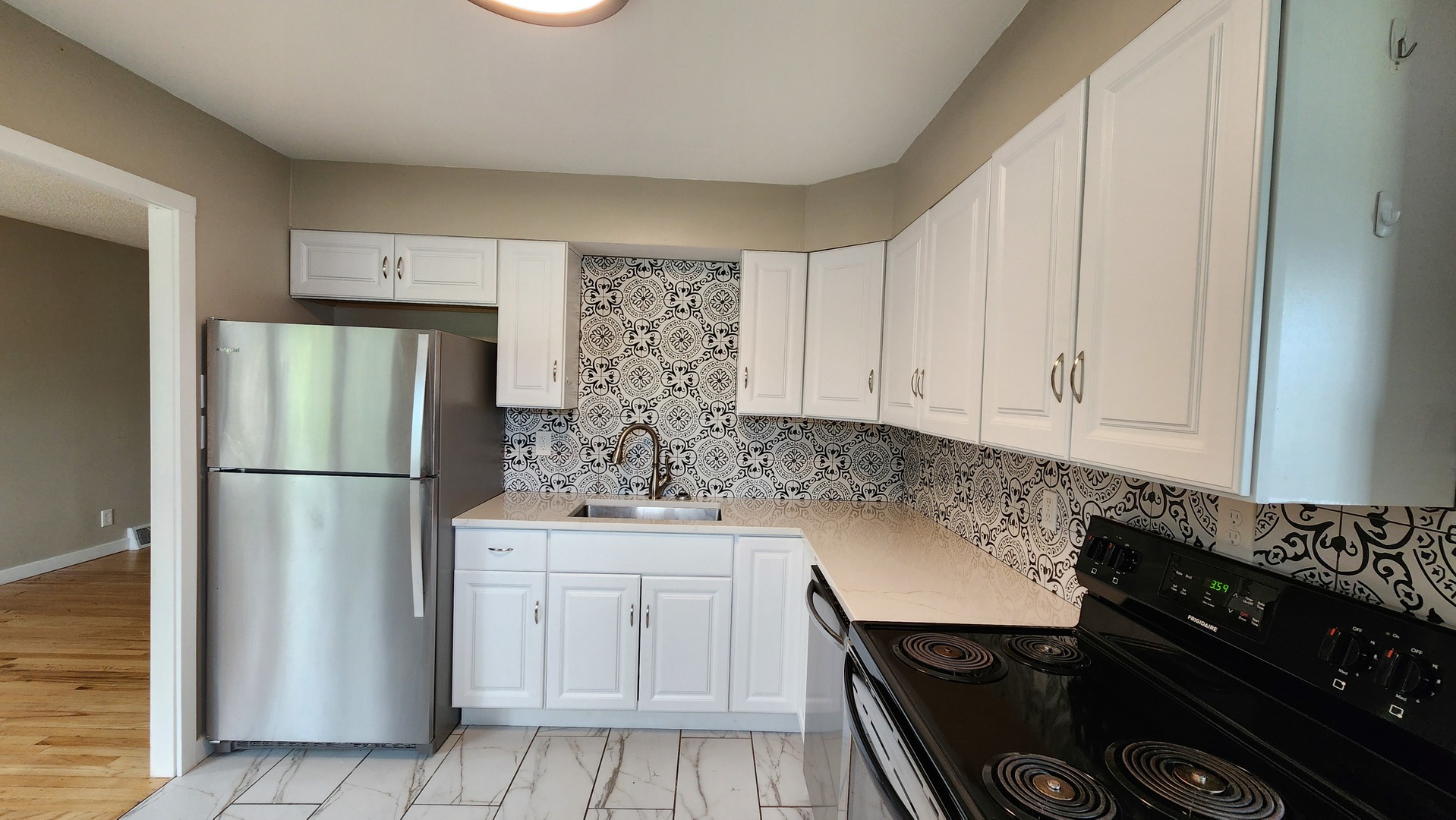 739 Highview Drive Property Photo 4