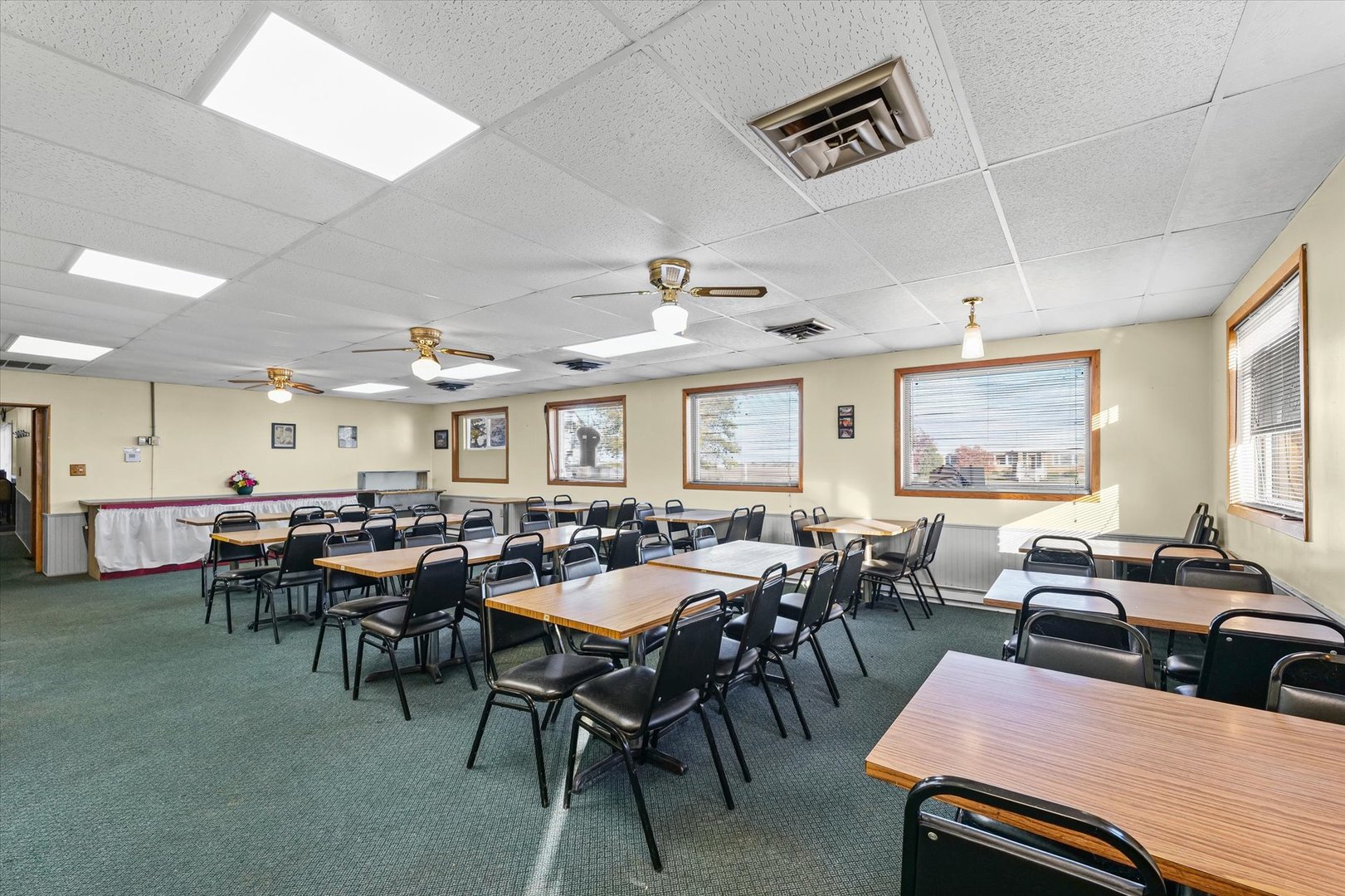 205 N State Route 54 Property Photo 5