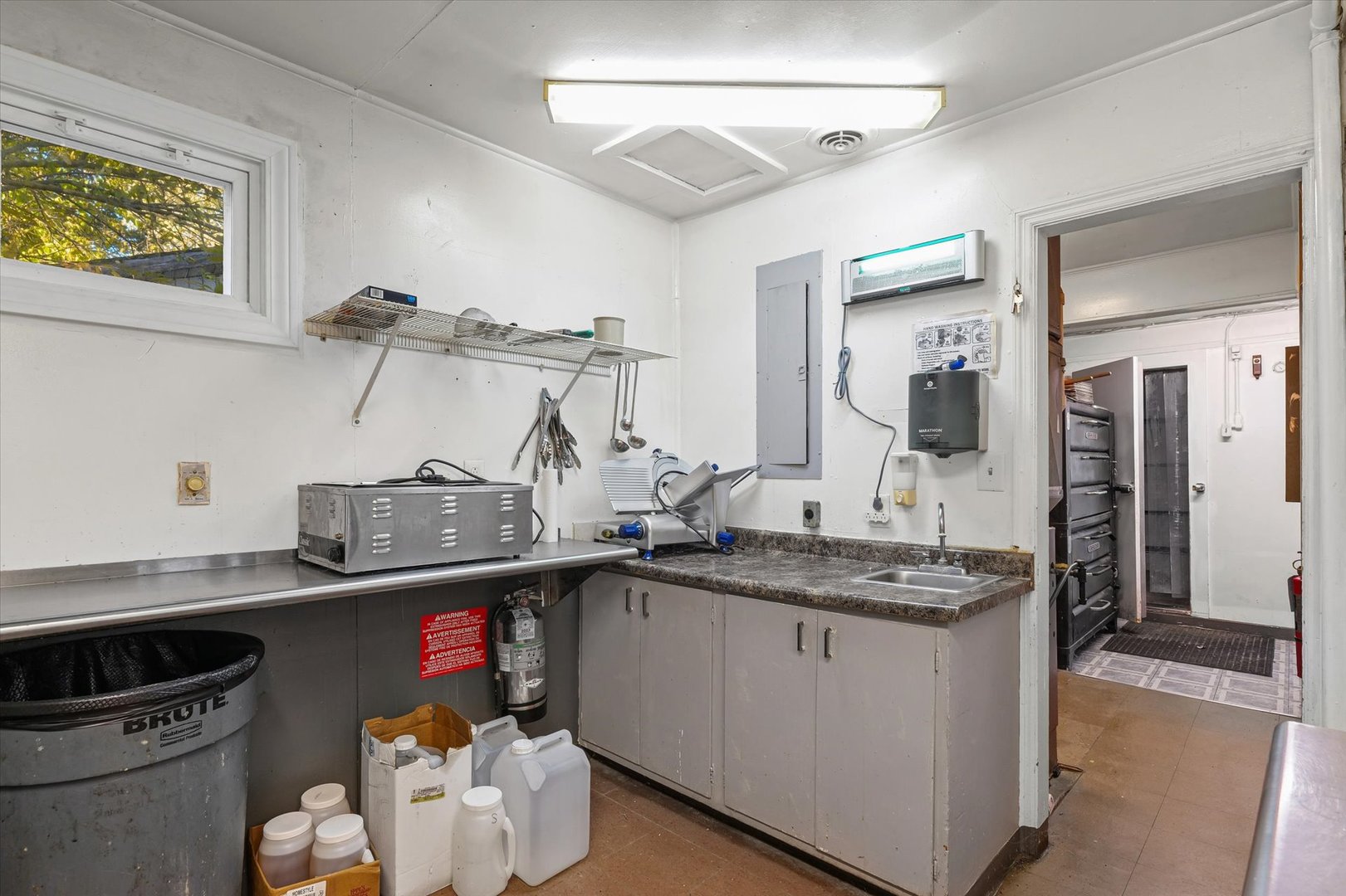 205 N State Route 54 Property Photo 22