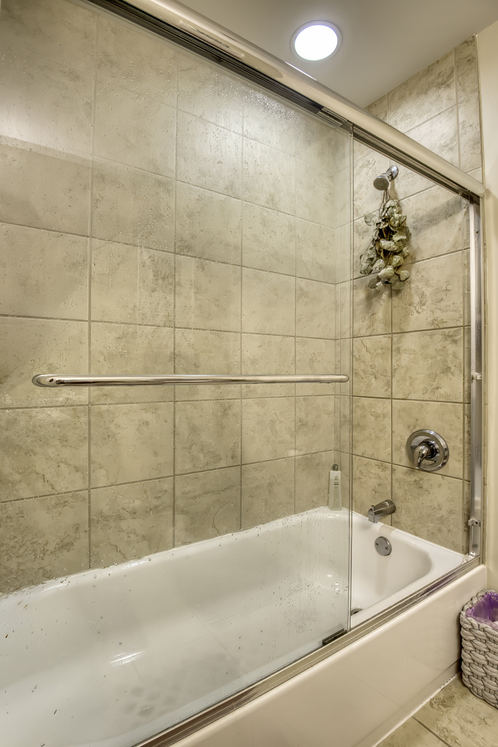 1255 S State Street 806 Property Photo 15