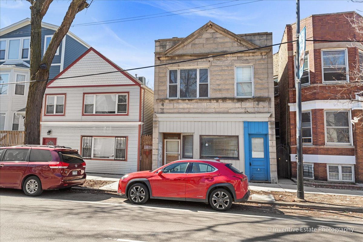 3636 N Ashland Avenue Property Photo 1