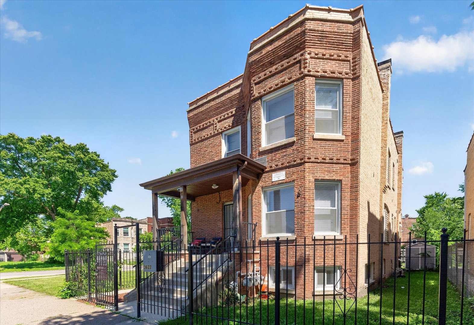 3622 W Franklin Boulevard G Property Photo 4