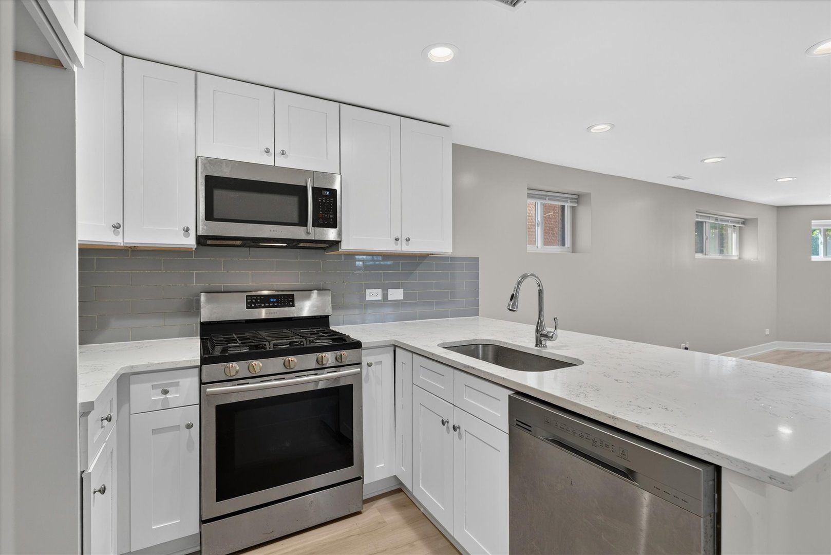 3622 W Franklin Boulevard G Property Photo 21