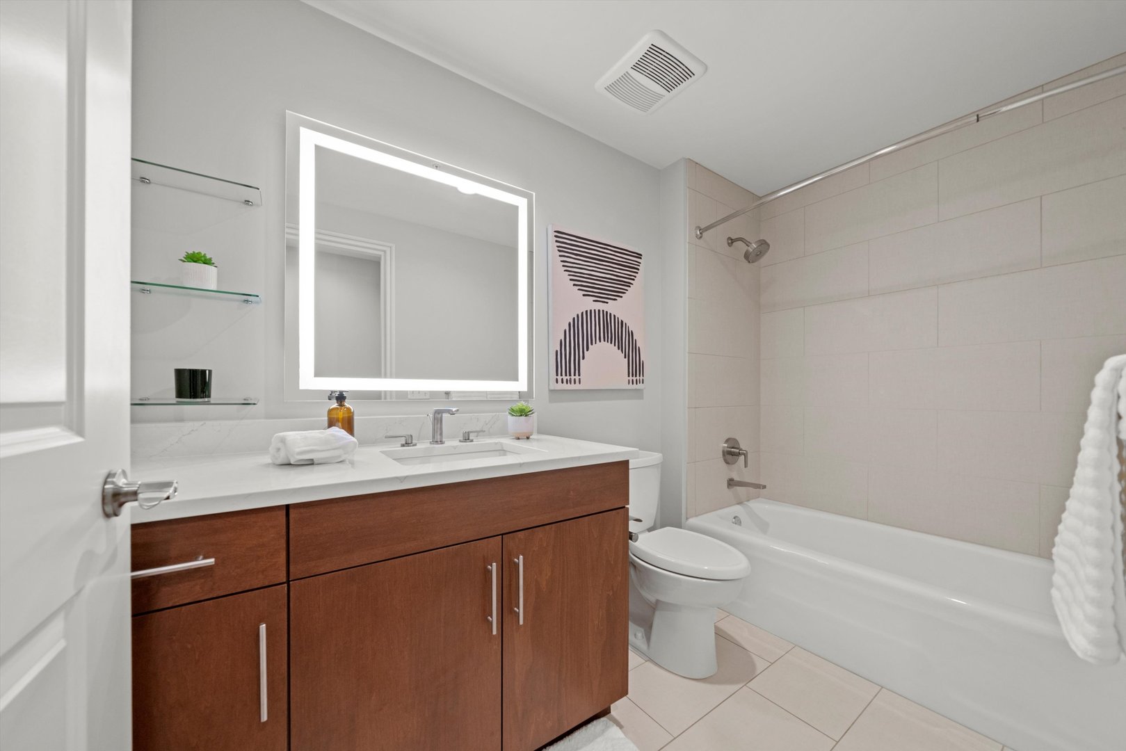 850 N Lake Shore Drive 1801 Property Photo 14